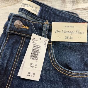 Abercrombie & Fitch  The Vintage Flare NWT high rise 26 2r
